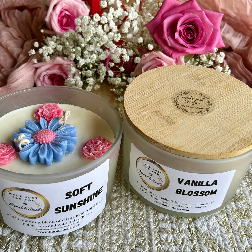 Soft Sunshine – Daisy & Carnation