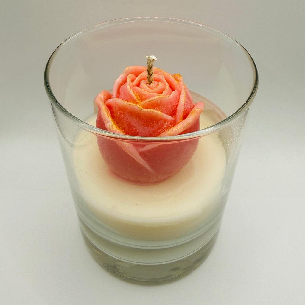 Rose Lumiere - Romance, captured in wax and flame